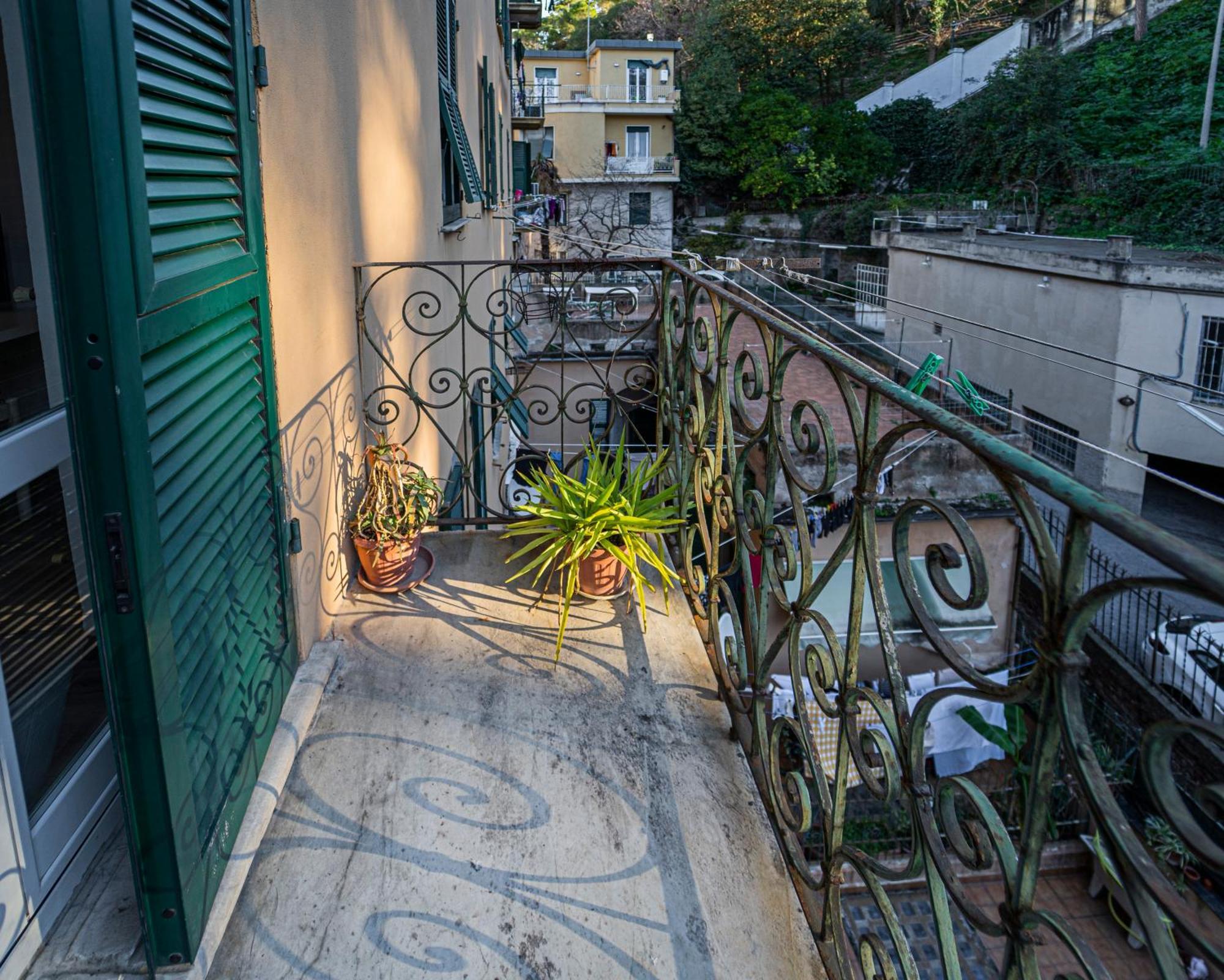 Appartamento Genova,400M Dal San Martino Екстер'єр фото
